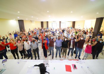 Ex consejeros municipales del PRD anuncian que apoyarán al partido Morena