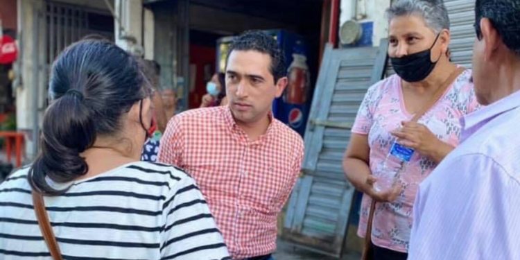 Electores van por las personas por encima de Partidos