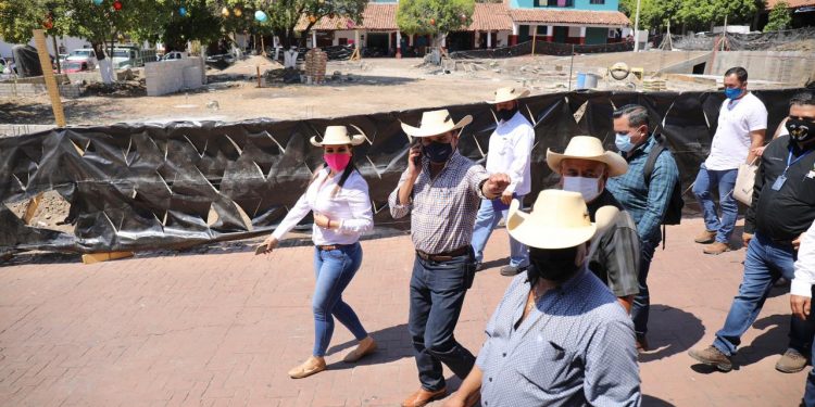 Sector ganadero de Carácuaro se mantiene de pie: Silvano
