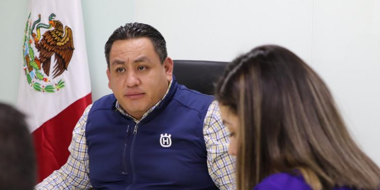 Llama Víctor Manríquez a la sociedad civil a la defensa del INE