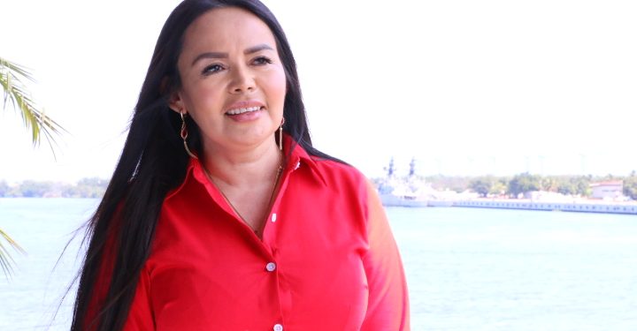 Injustificable, discriminación a lazarocardenenses: Laura Carmona