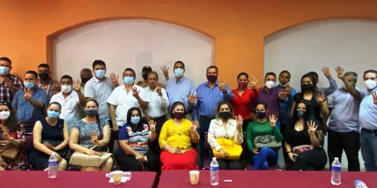 Se reúnen productores agroalimentarios con Isabel Torres Sánchez