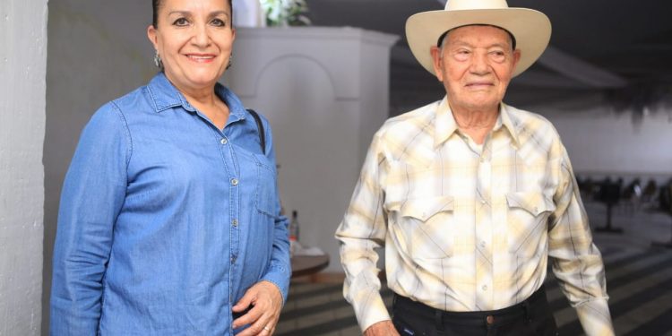 En el Equipo por Michoacán todos caben, destaca Julieta Gallardo