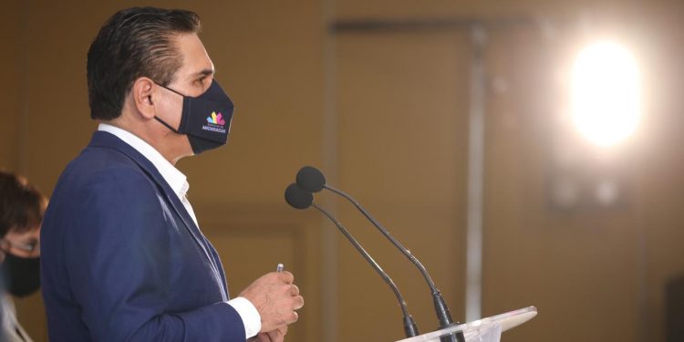 Frenar tercer rebrote de COVID-19, tarea de todos: Silvano Aureoles