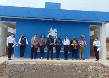 Recibe IMCED escrituras del plantel Irimbo