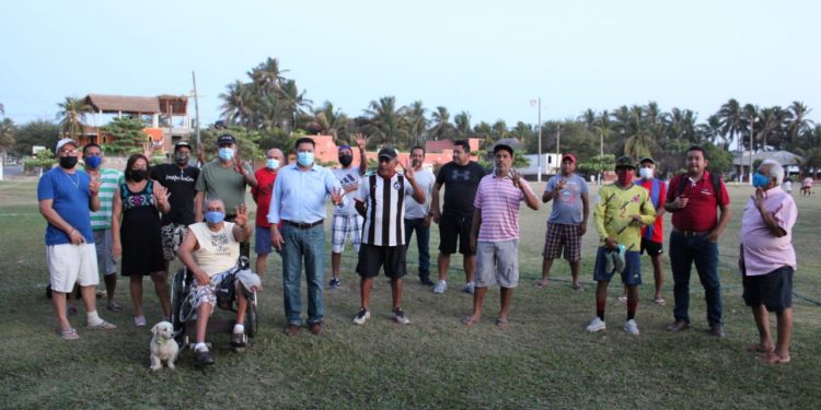 LZC le apuesta a la continuidad Reafirman su apoyo a Feliciano Flores