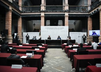 Aprueban licencia al diputado Sergio Baez Torres y a Francisco Cedillo de Jesús