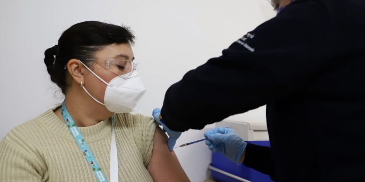 Concluye aplicación de 2 mil 770 vacunas contra COVID-19 a personal de la SSM