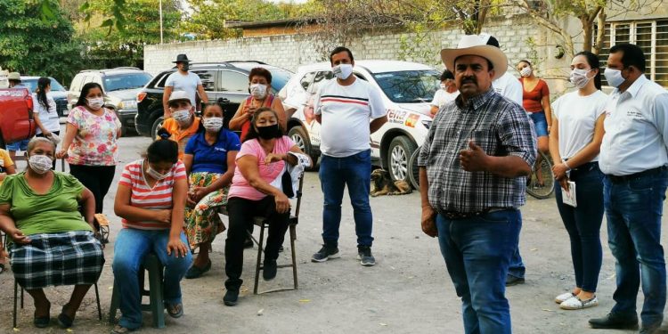 Huriel Bautista Cabrera recorre la tenencia de Antúnez