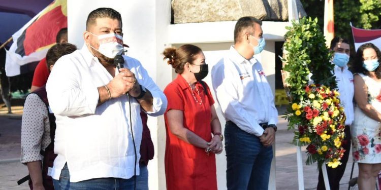 Paco Huacus y Toño Cruz son las fórmulas ganadoras para la elección del 6 de junio