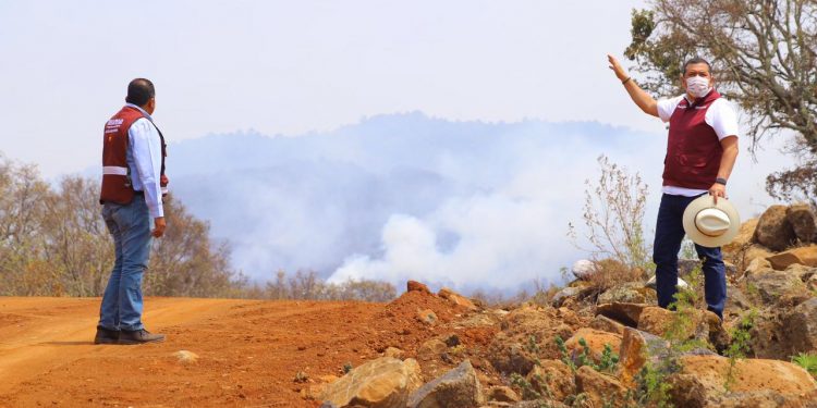 Urge atención de autoridades para apagar incendios forestales de Morelia: Juan Carlos Barragán
