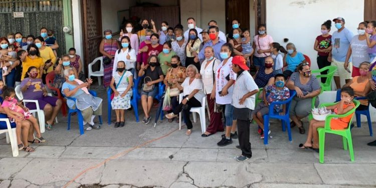 Tenencia Las Guacamayas cierra filas por Laura Carmona