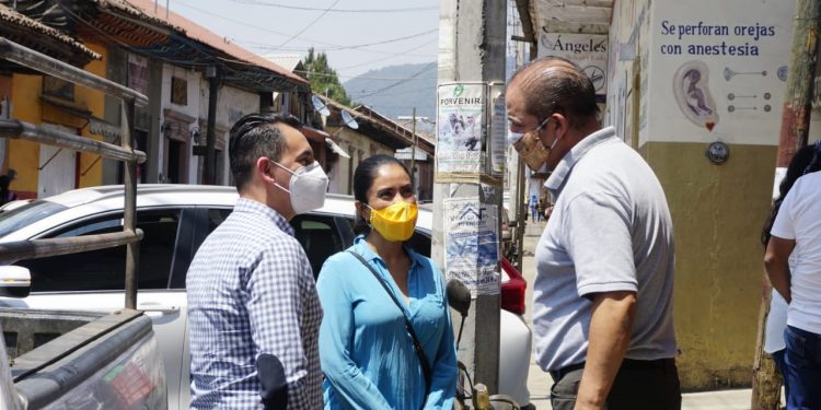 Militancia de PRI, PAN PRD en Tancítaro esperan inicio de campaña de Fanny Arreola Pichardo