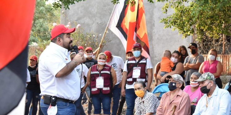 El Distrito d Apatzingán dará continuidad a la austeridad republicana: Paco Huacus