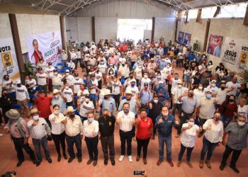 Va Julieta Gallardo por más y mejores apoyos al campo michoacano