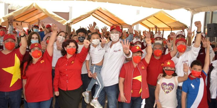 “Recorro las calles con la frente en alto, manos limpias y sin nada que esconder”: Iván Pérez Negrón