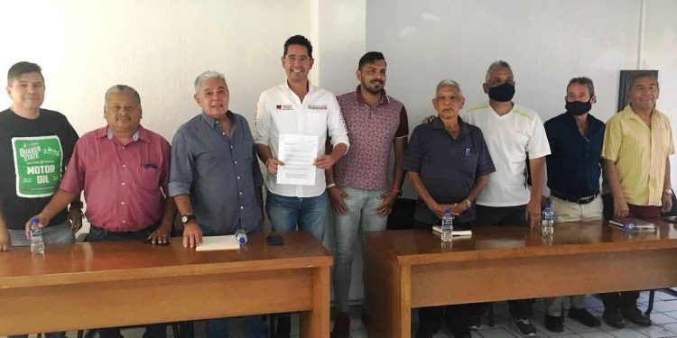 Somos aliados del deporte dice Iván Pérez Negrón en reunión con Liga Municipal de Morelia