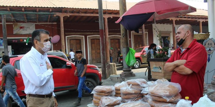 Toño Cruz garantiza asignación de recursos para el distrito; ciudadanía