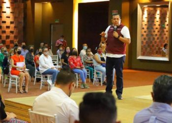 Compromete Juan Carlos Barragán programa de desarrollo para la zona poniente de Morelia
