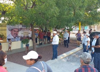 Huriel Bautista recorre tenencia de Antúnez y en colonias le dan el apoyo