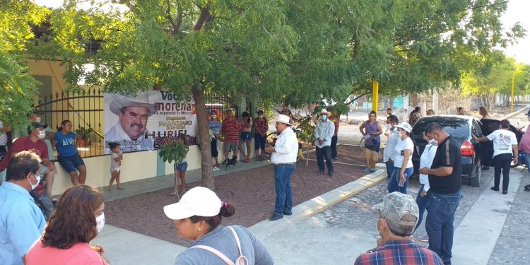 Huriel Bautista recorre tenencia de Antúnez y en colonias le dan el apoyo