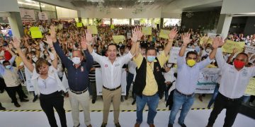 Refrendan trabajadores de la salud su apoyo a Carlos Herrera