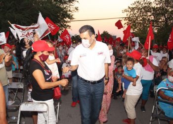 Miles de Apatzinguenses refrendan su apoyo y respaldo a Toño Cruz