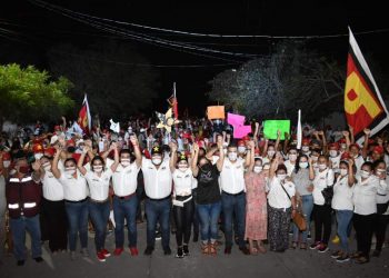 Culmina campaña Paco Huacus con multitudinario respaldo de los apatzinguenses.