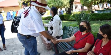 Pide Paco Huacus voto masivo para la transformación.