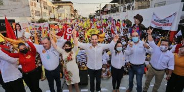 Se suman morenistas y de RSP de Lázaro Cárdenas con Carlos Herrera