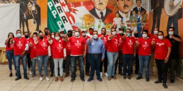 Candidatos de la planilla de RSP declinan por Bladimir González