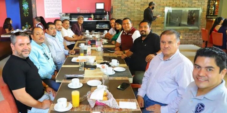 Organizaciones sindicales agremiadas al FESEMSS apoyan candidatura de Juan Carlos Barragán