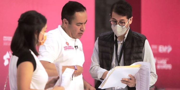 Va Carlos Herrera al debate con propuestas reales, no con utopías venezolanas