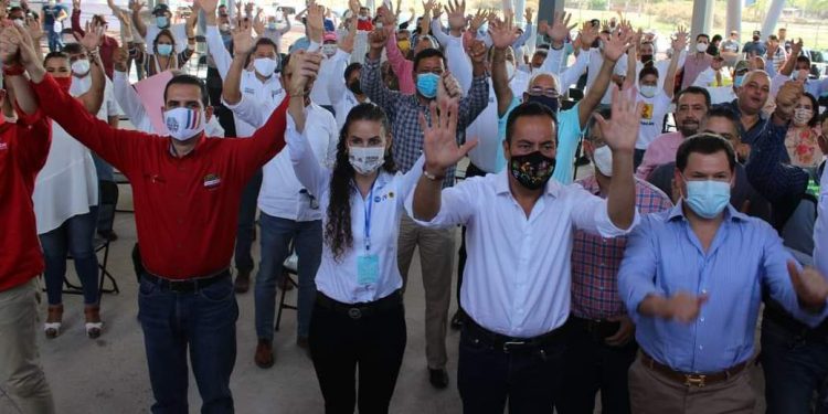 UrieL Chávez va por gestión a favor de los sectores comercial y empresarial de Apatzingán