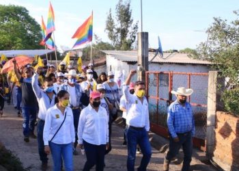 Laura Carmona recibe apoyo total en Guacamayas