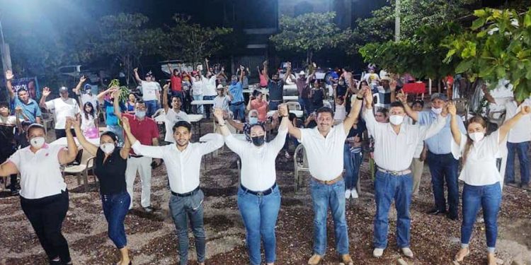 Santa Ana va por Servicios Básicos con Mayra Calderón