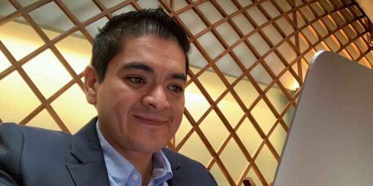 ARTURO HERNÁNDEZ LLAMA A RESOLVER LOS PENDIENTES DE LA 74 LEGISLATURA