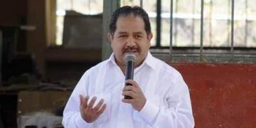 Exige Lupillo Aguilera a Federación garantizar abasto de medicamentos y destitución de López-Gatell