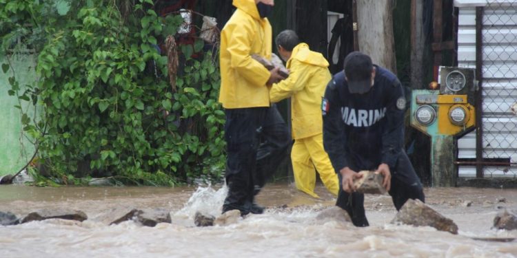 SEMAR realizó acciones de Plan Marina tras el paso del huracán “ENRIQUE”