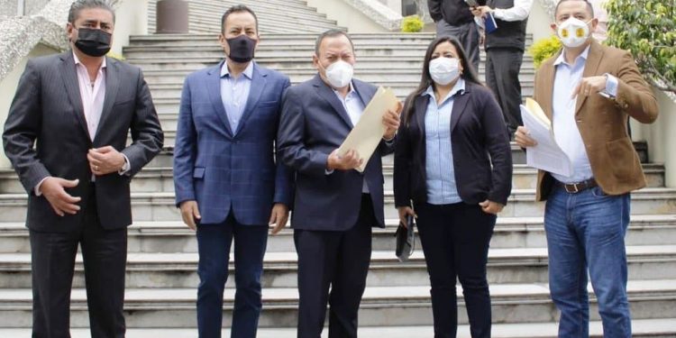 Vamos a seguir defendiendo la verdad y la voluntad de las y los michoacanos: Carlos Herrera