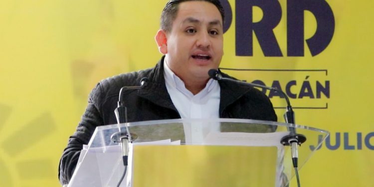 l verdadero abandono de Michoacán es del gobierno federal: PRD