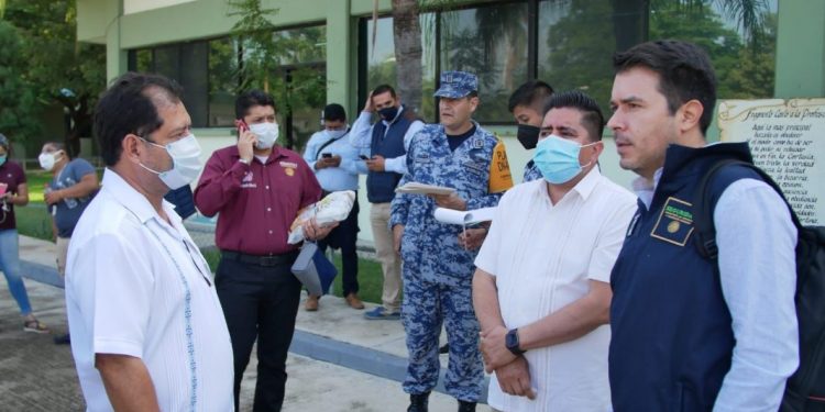 Entregan programas para el Bienestar en Aguililla