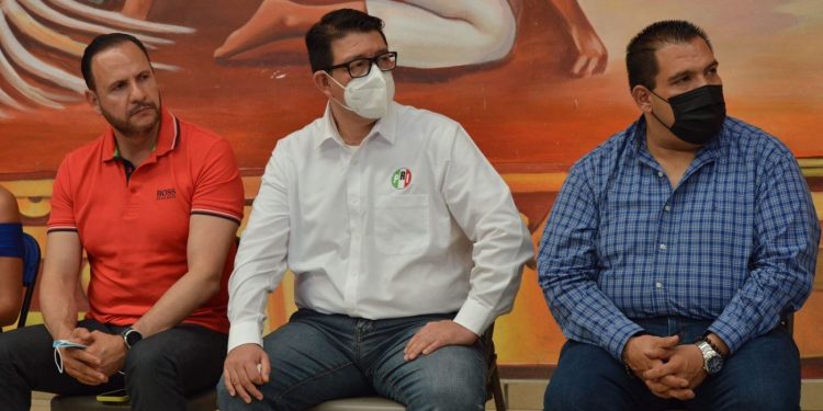 Continúa PRI recorrido post electoral en Michoacán