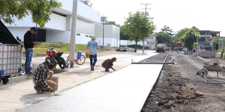 Concluye administración de Apatzingán con importantes obras