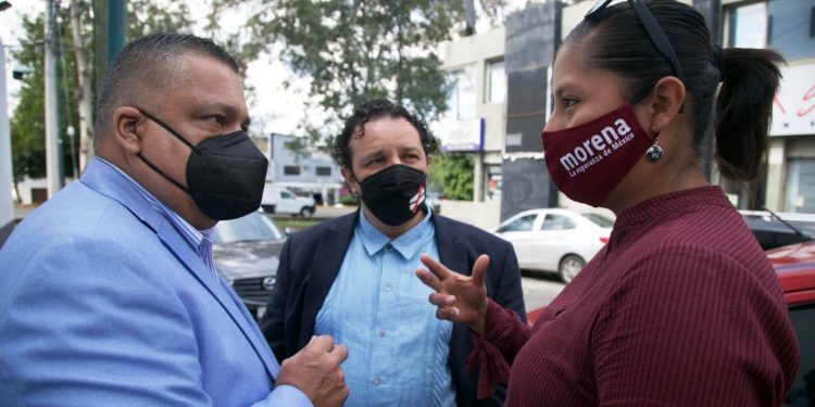 Denuncian penalmente a Silvano Aureoles por traición a la patria