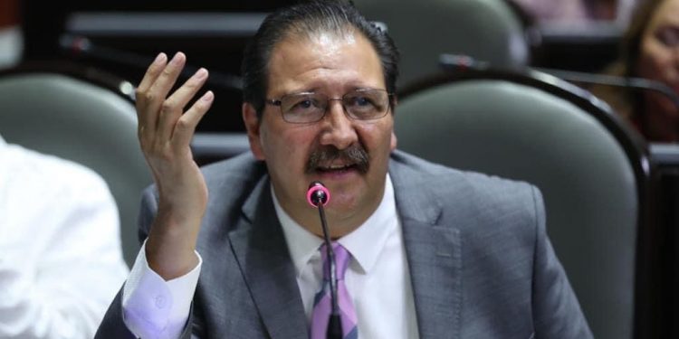 CON LA PRIMERA CONSULTA CIUDADANA CONSTITUCIONAL SE ABRE EL CAMINO A UNA VERDADERA DEMOCRACIA PARTICIPATIVA