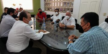 Gobierno municipal y Club Rotario, dotarán de purificadores de agua a escuelas de Apatzingán