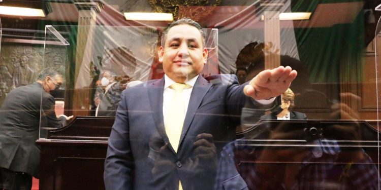 Habremos de recuperar la confianza ciudadana en el Poder Legislativo: Víctor Manríquez