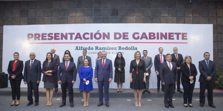 Presenta Bedolla al Gabinete Legal; serviremos a Michoacán con honestidad y experiencia, afirma