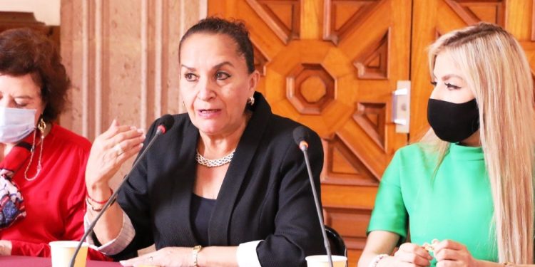 Julieta Gallardo se reúne con familiares de víctimas desaparecidas y se compromete en apoyar su lucha